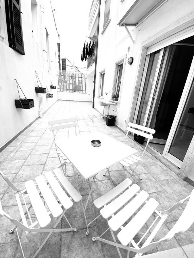 Apartamento Dimora Alfa Polignano a Mare Exterior foto
